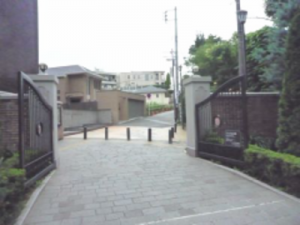みなとみらい線 アメリカ公園 横浜山手デンタルクリニックまでのアクセス